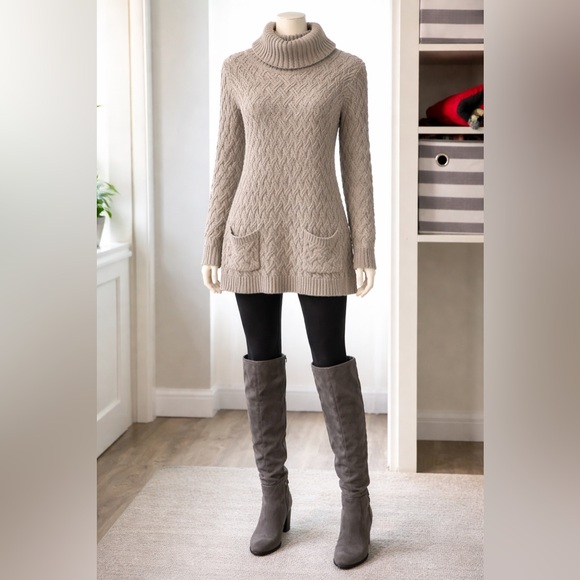 JEANNE PIERRE Sweaters - Jeanne Pierre Light Gray Knit Sweater